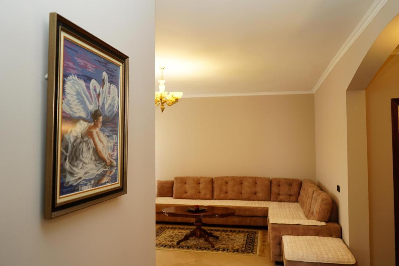 Appartement New Bazaar Bliss à Tirana Extérieur photo