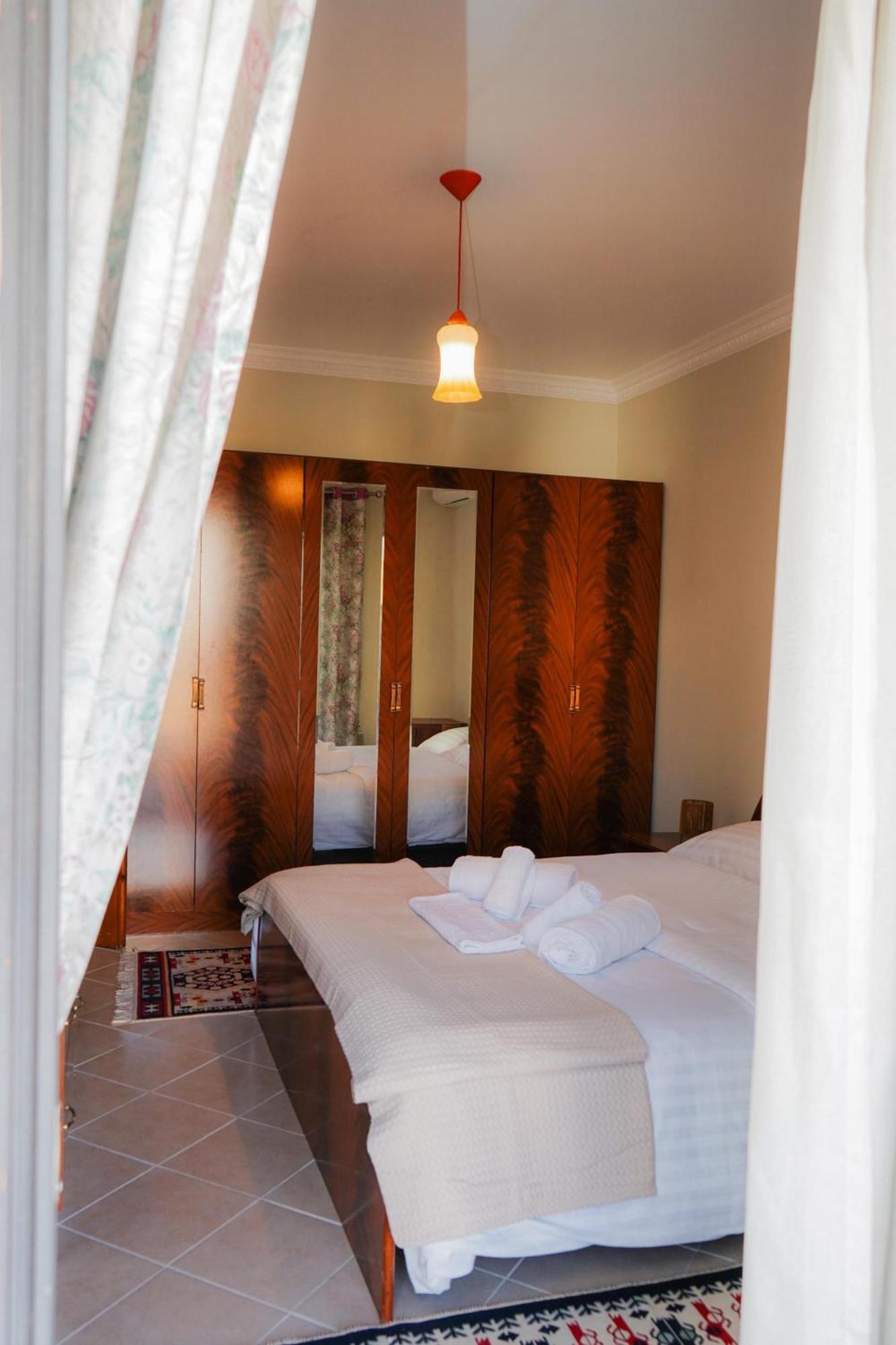 Appartement New Bazaar Bliss à Tirana Extérieur photo